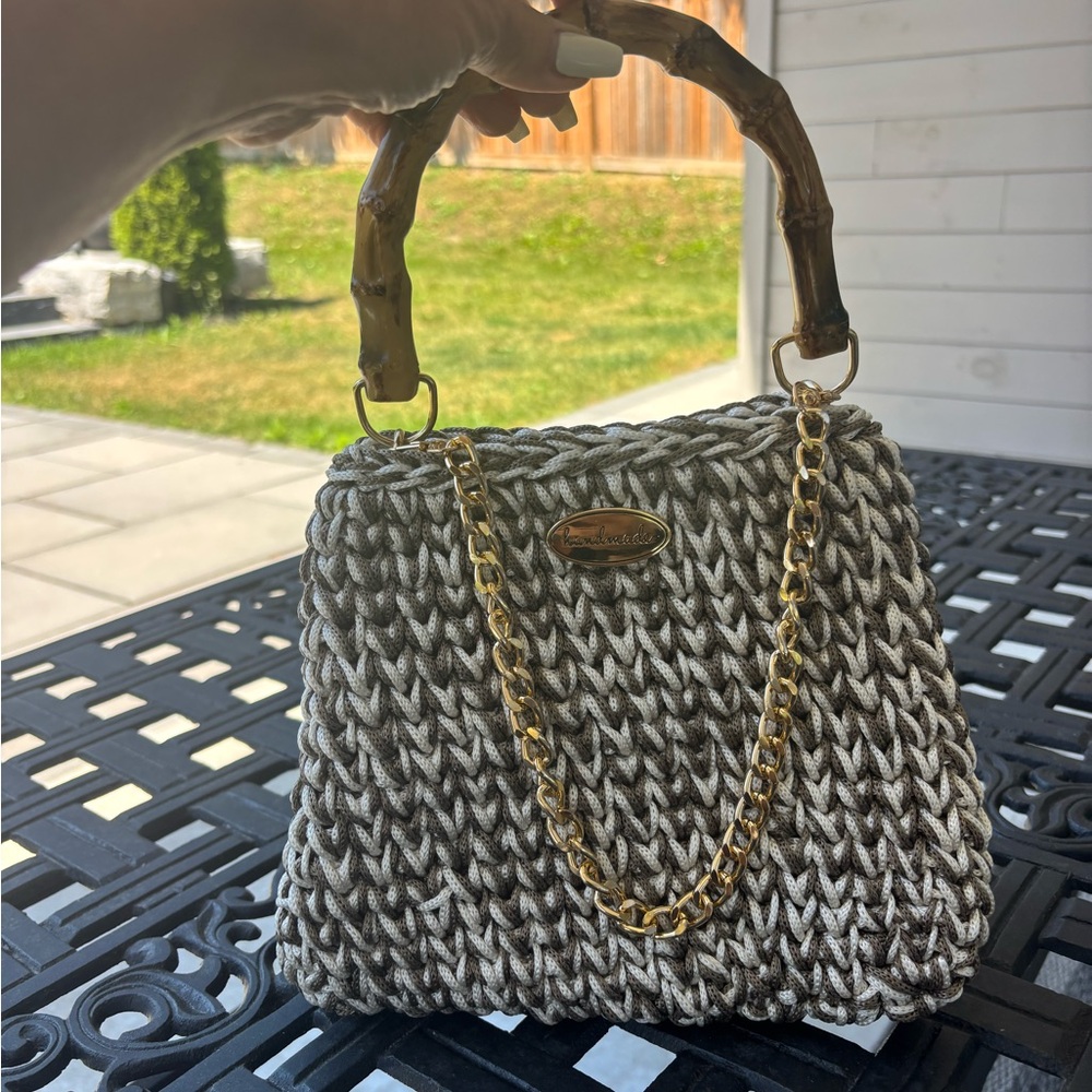 Chic Knit Crochet Shoulder Bag with Bamboo Handle